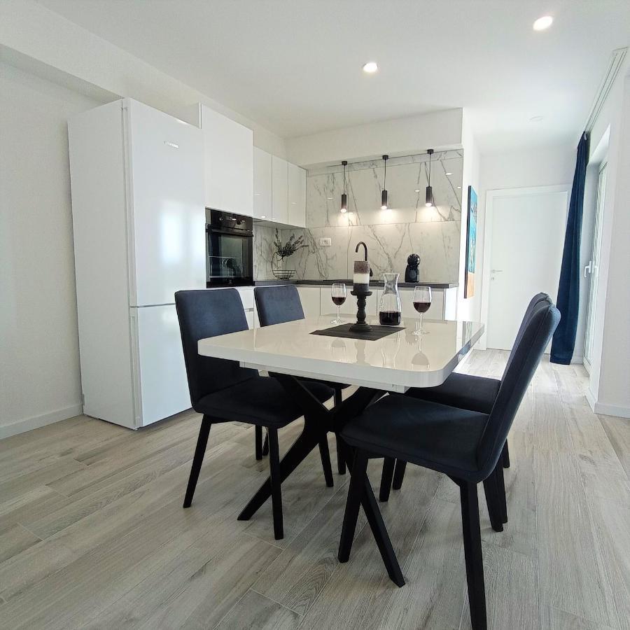 Apartments Mirko Mimice Extérieur photo